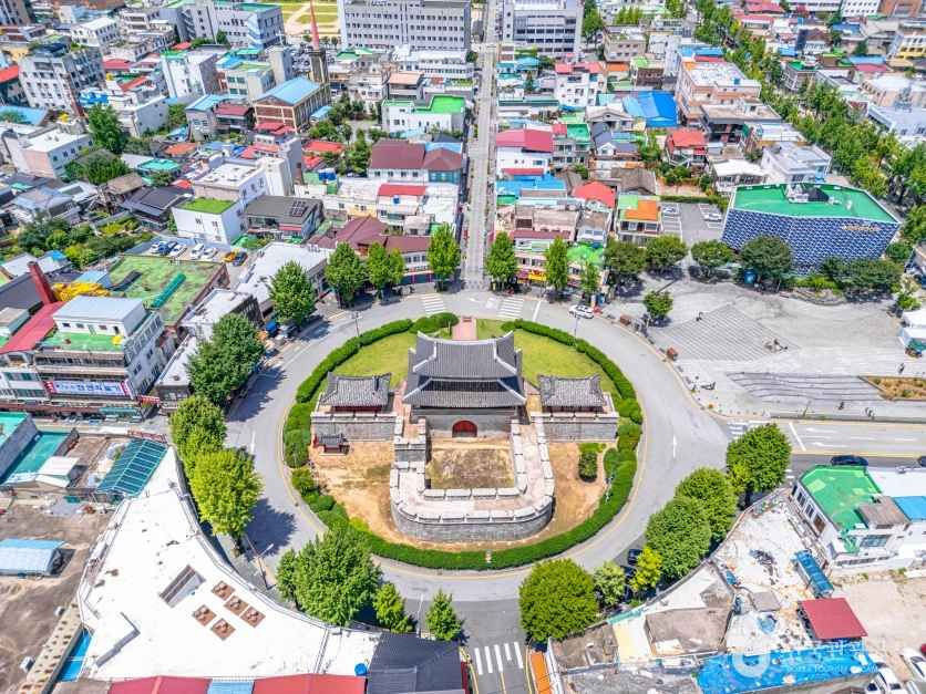 전주 풍남문 여행 추천 - 로드트립