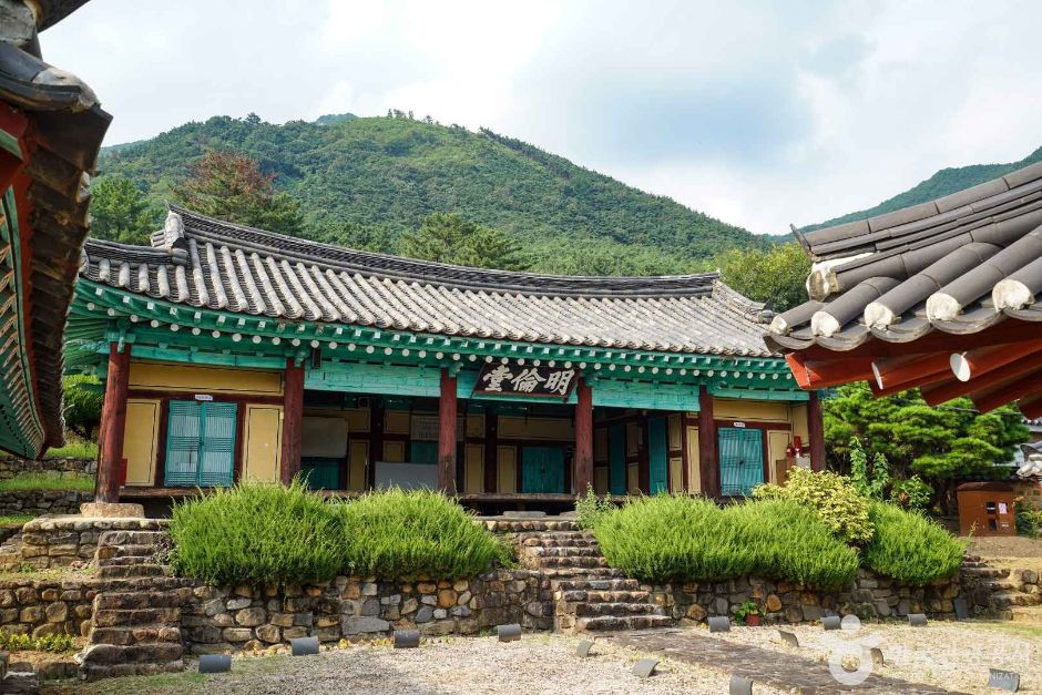 영산향교 여행 추천 - 로드트립