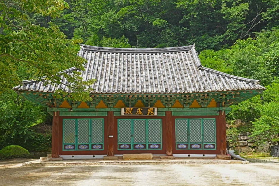 각연사(괴산) 여행 추천 - 로드트립