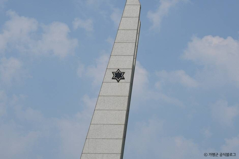 용문산전투 전적비 여행 추천 - 로드트립