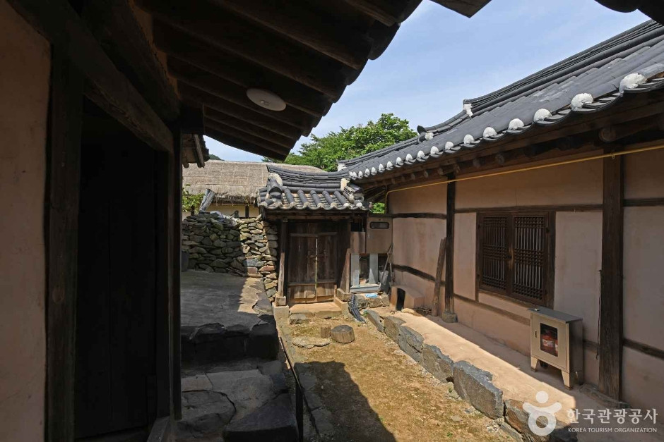 아산 용궁댁 여행 추천 - 로드트립