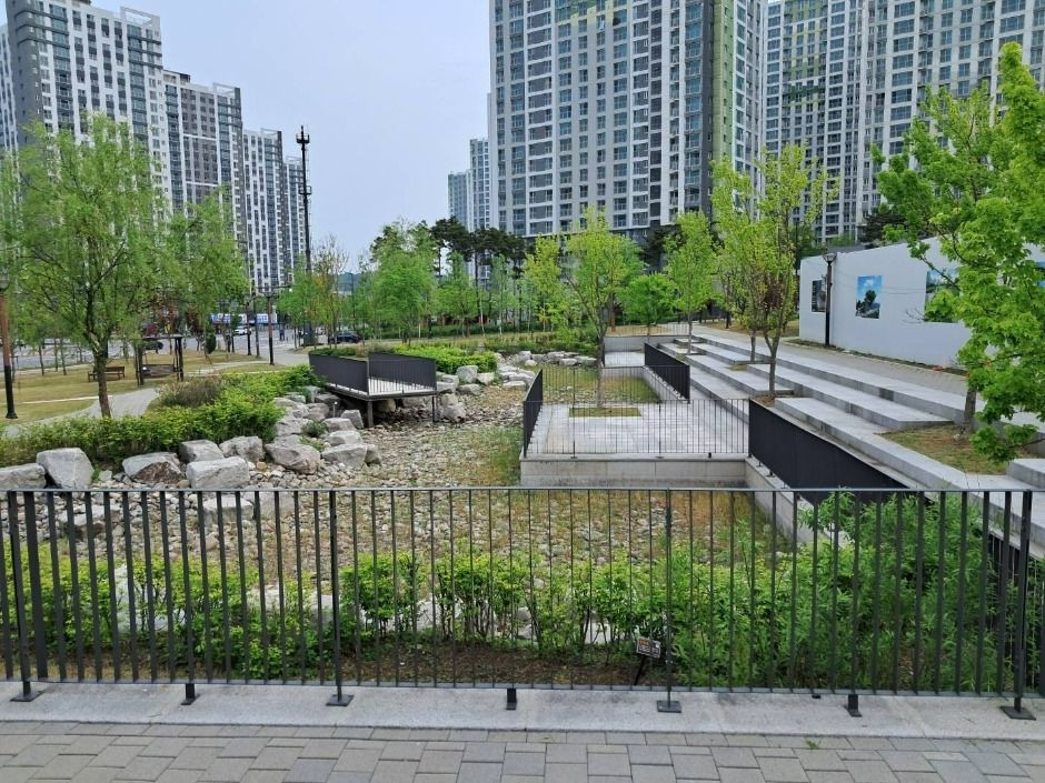 잔돌문화공원 여행 추천 - 로드트립