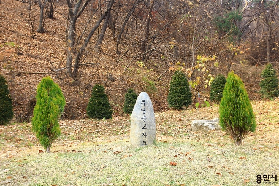 천주교 손골성지 여행 추천 - 로드트립