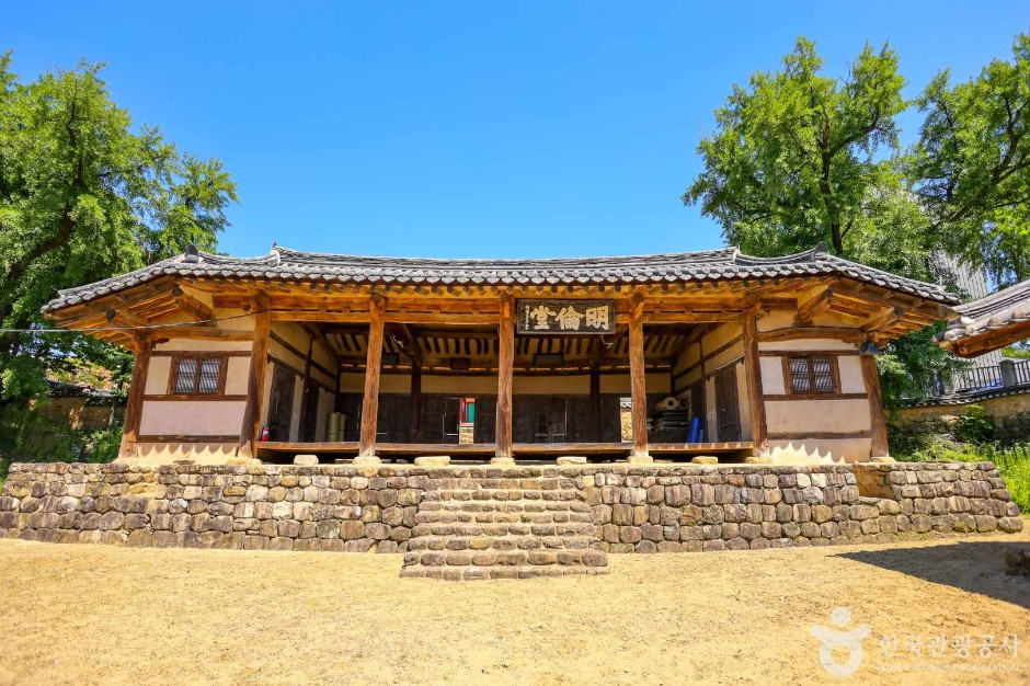 군위향교 여행 추천 - 로드트립