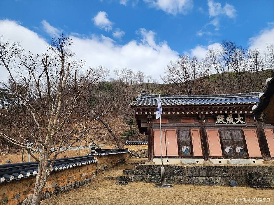 문경향교 여행 추천 - 로드트립