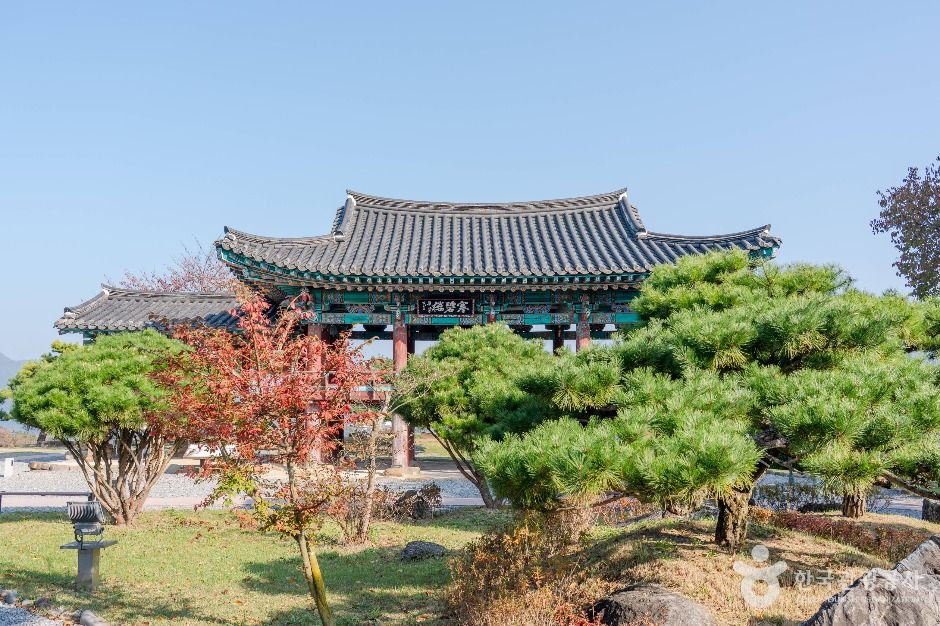 제천 청풍 한벽루 여행 추천 - 로드트립