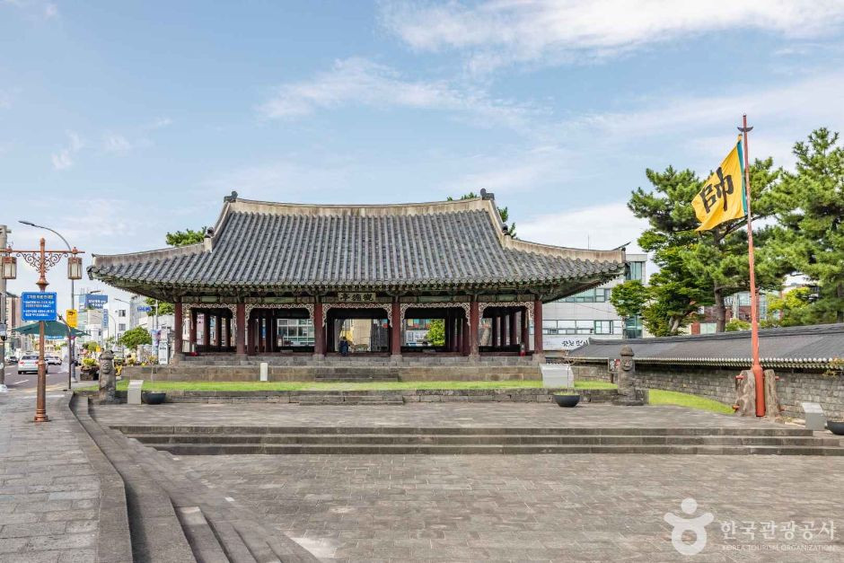 관덕정(제주) 여행 추천 - 로드트립