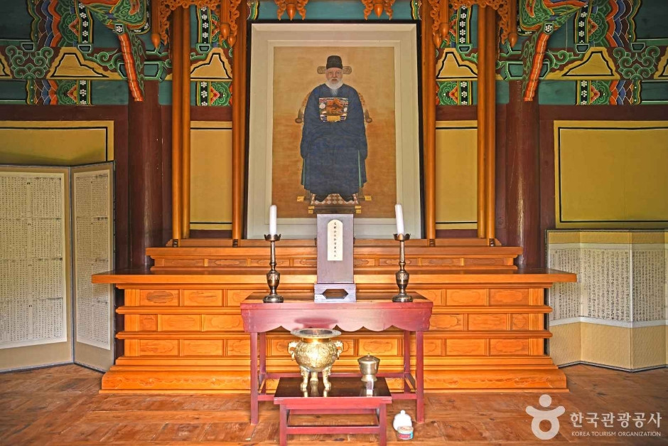 충의사(최경회장군) 여행 추천 - 로드트립