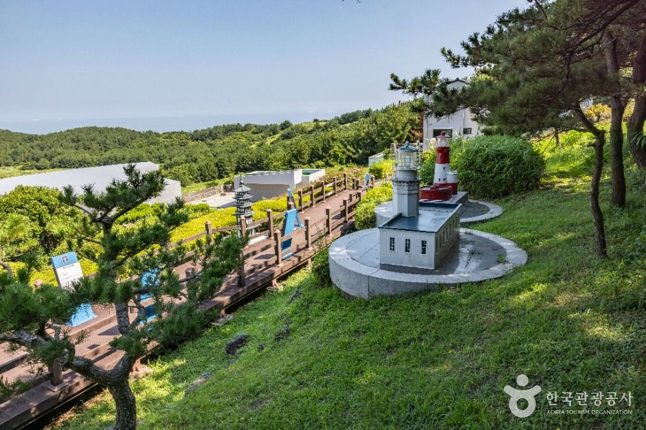 우도 등대 여행 추천 - 로드트립