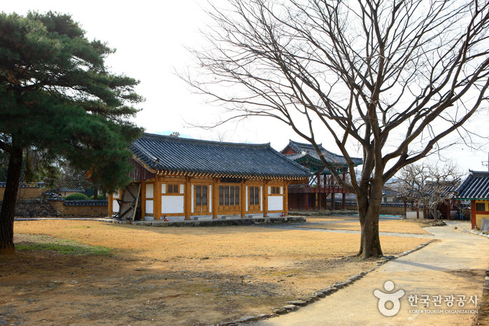 청도향교 여행 추천 - 로드트립