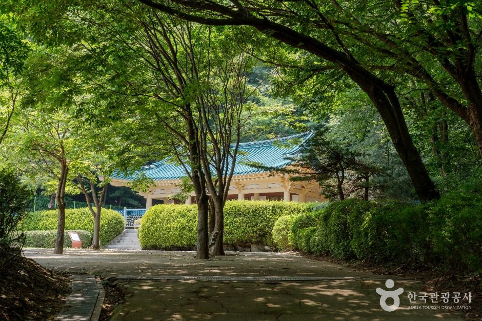 문헌서원(오산) 여행 추천 - 로드트립