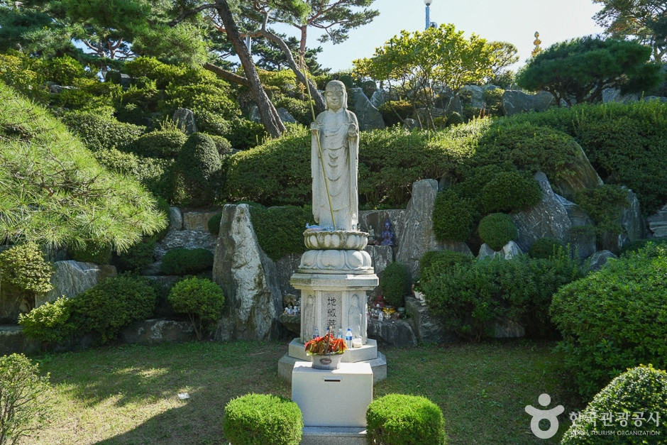 흥륜사(인천) 여행 추천 - 로드트립