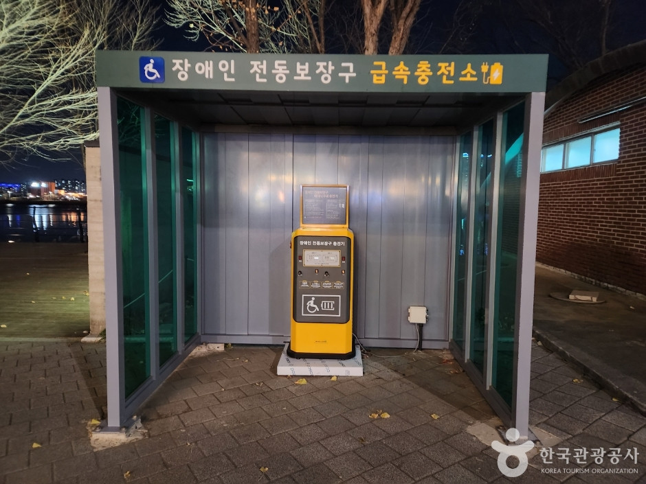 수성못 유원지 여행 추천 - 로드트립