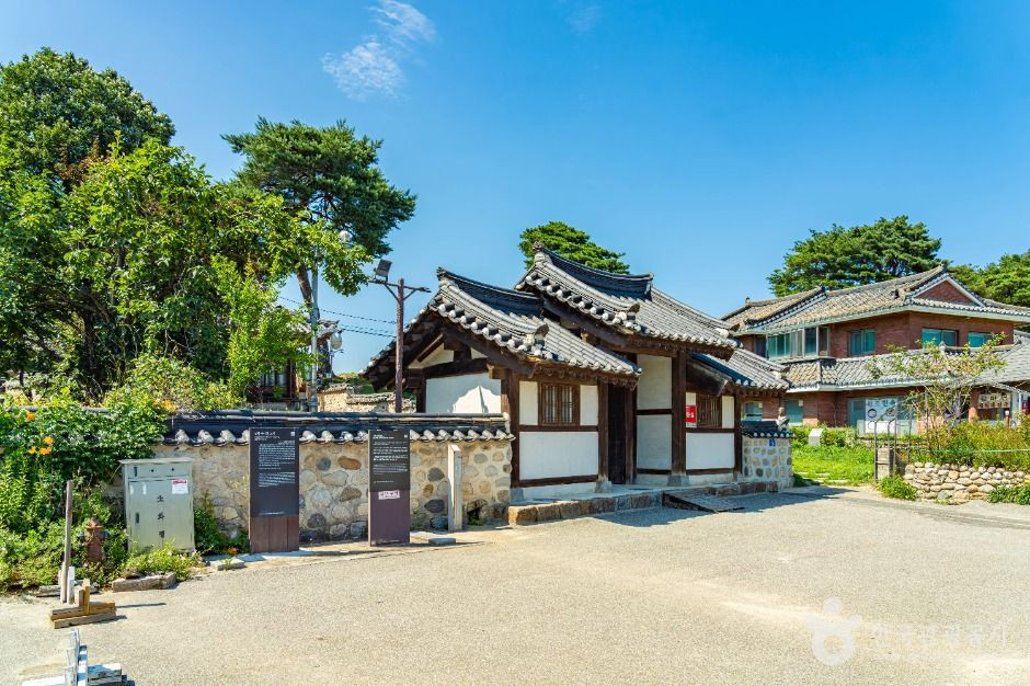 강릉 해운정 여행 추천 - 로드트립