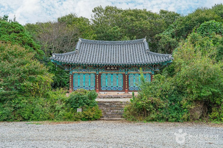용화사(고창) 여행 추천 - 로드트립