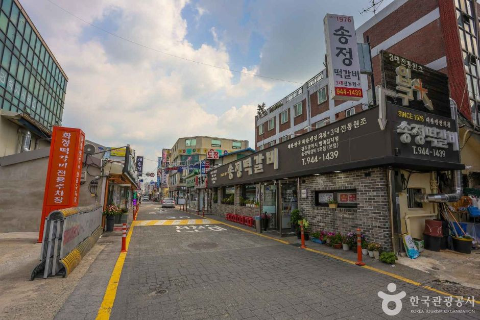 광주 송정동 떡갈비 골목 여행 추천 - 로드트립