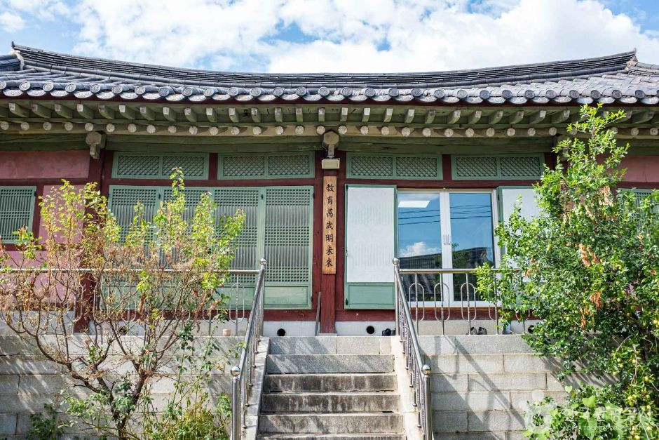인동향교 여행 추천 - 로드트립