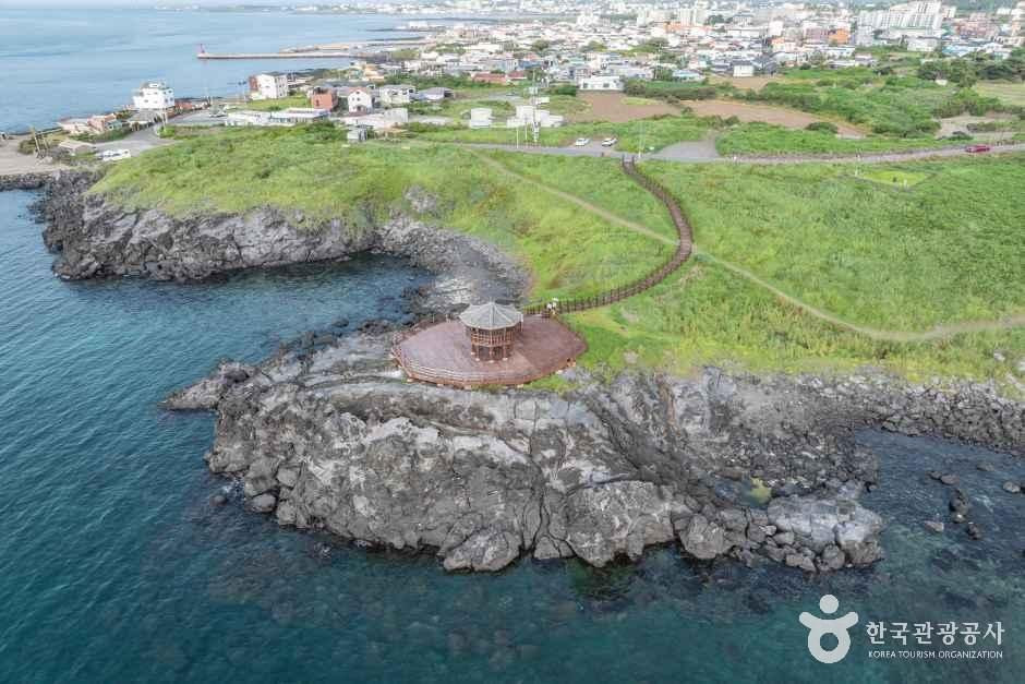 닭머르해안길 여행 추천 - 로드트립