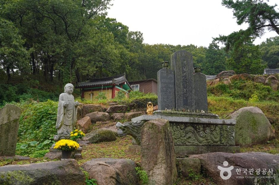 국청사(부산) 여행 추천 - 로드트립