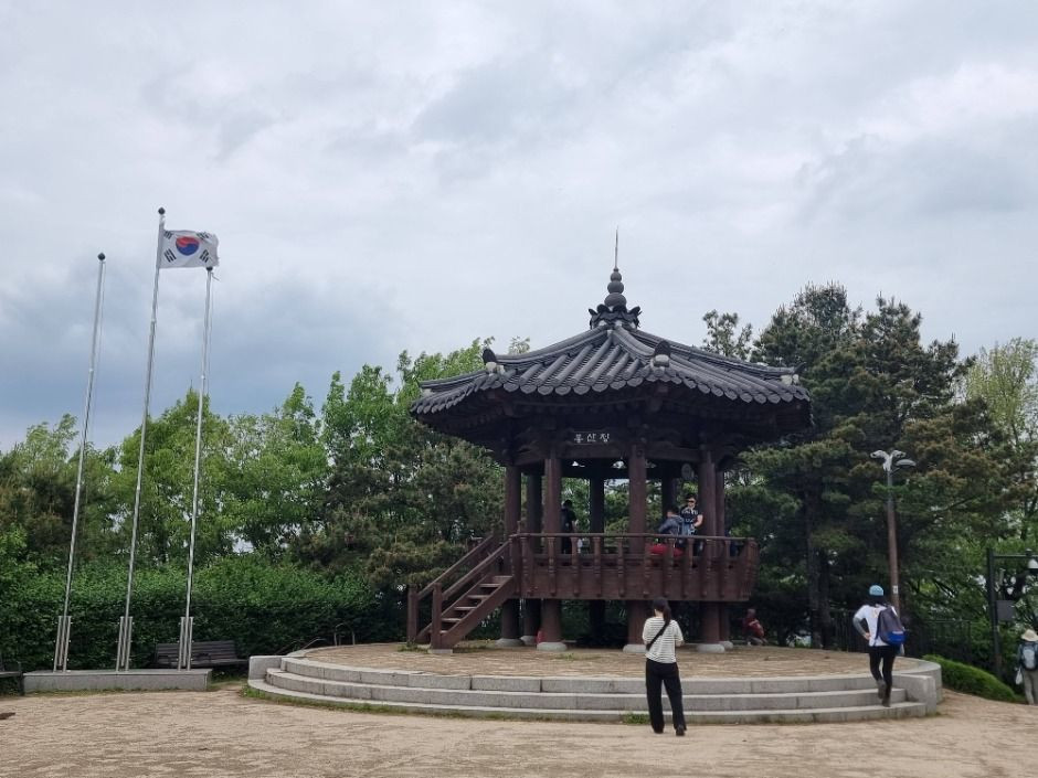 [서울둘레길 16코스] 봉산·앵봉산코스 여행 추천 - 로드트립