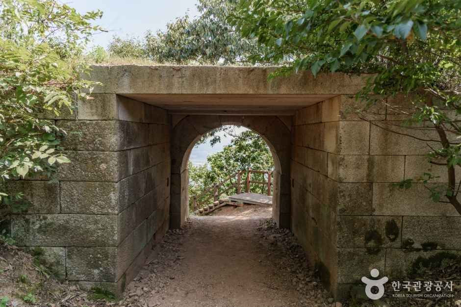 김포 문수산성 여행 추천 - 로드트립