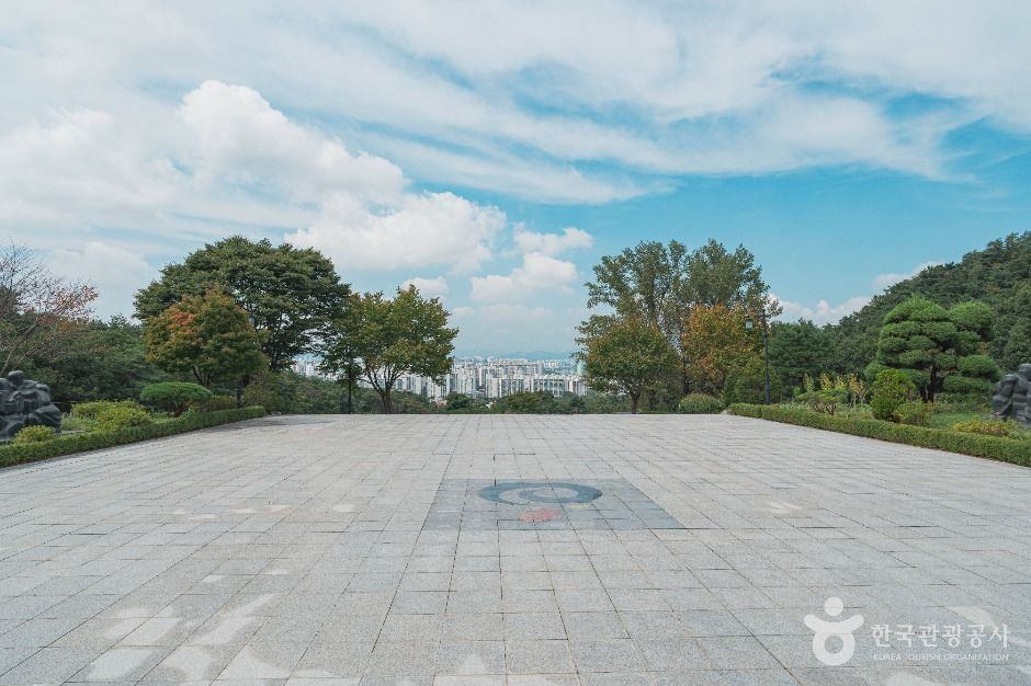 현충탑(하남) 여행 추천 - 로드트립