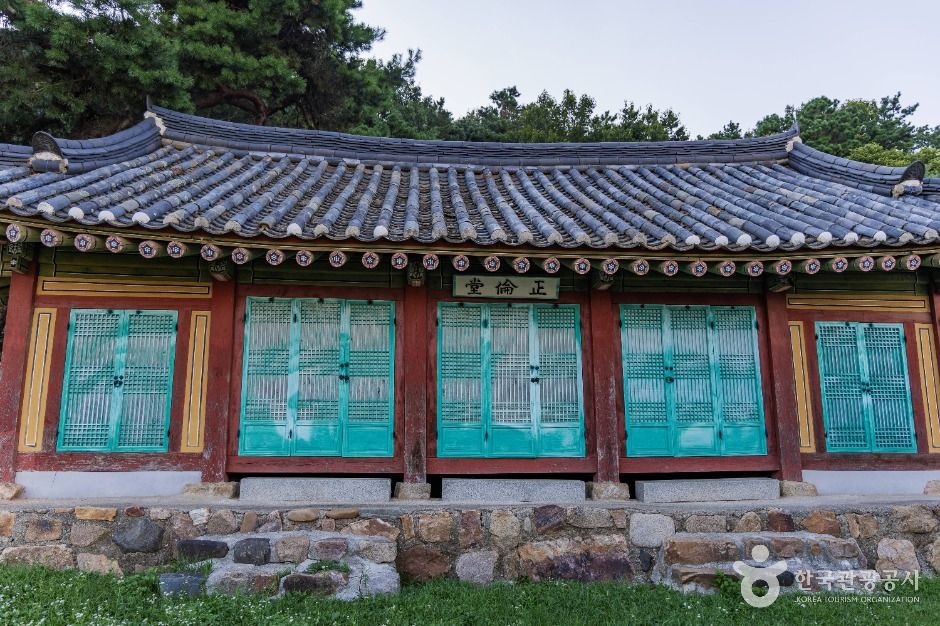 용주서원 여행 추천 - 로드트립