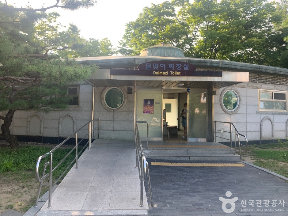 행궁동 벽화마을 여행 추천 - 로드트립