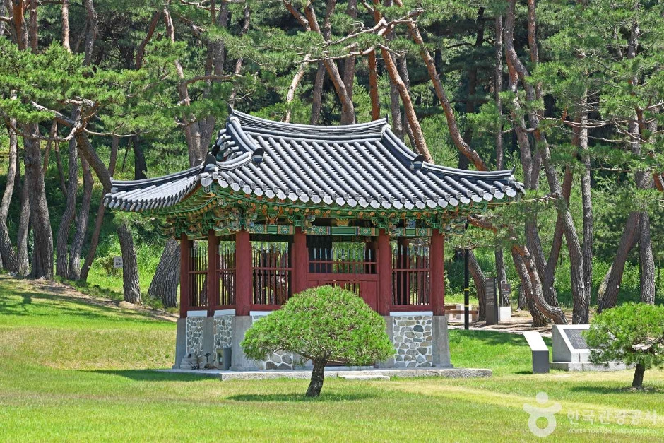 아산 이충무공묘 여행 추천 - 로드트립