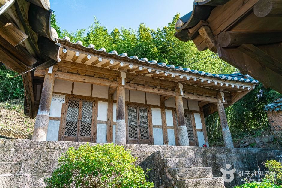 김정회고가 여행 추천 - 로드트립