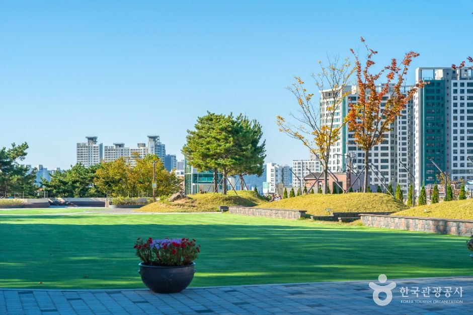 앞산빨래터공원 여행 추천 - 로드트립