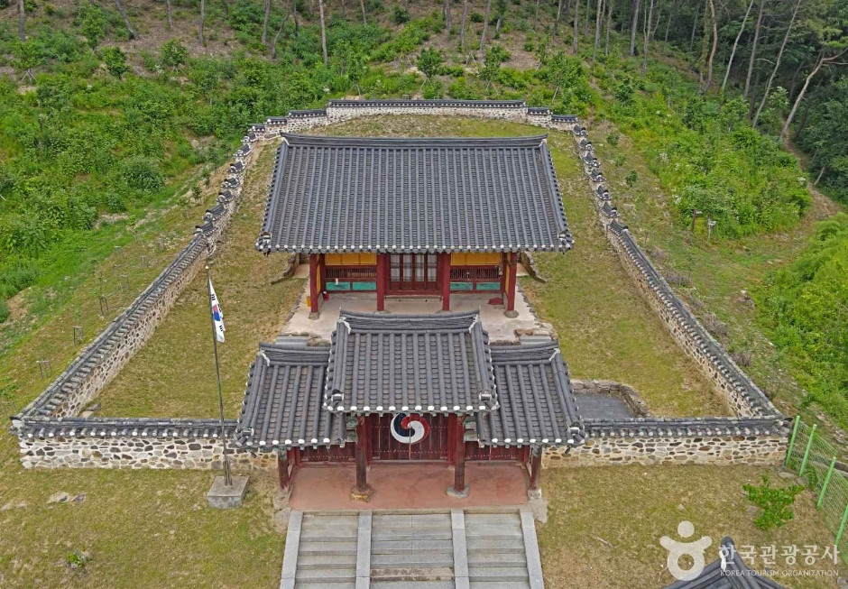 예산향교 여행 추천 - 로드트립