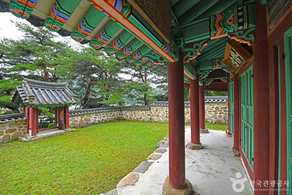 봉산서재 여행 추천 - 로드트립