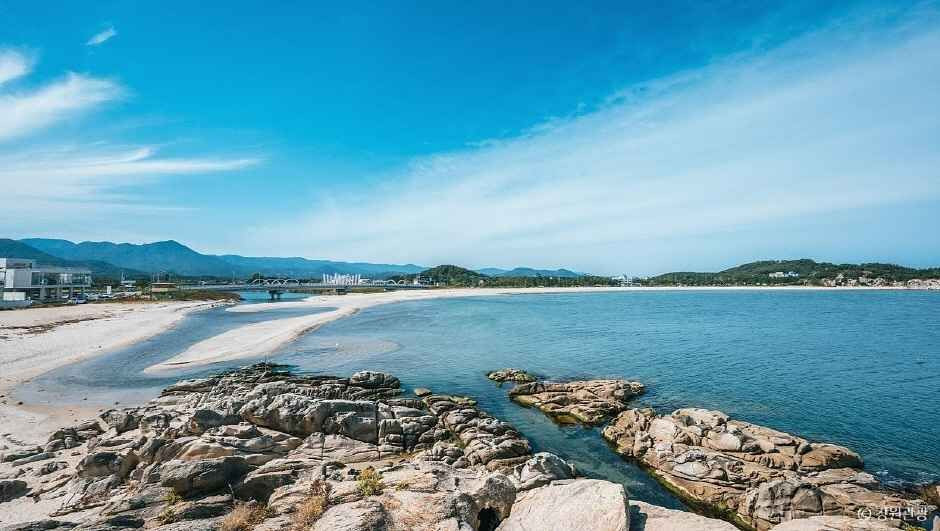 능파대 (강원평화지역 국가지질공원) 여행 추천 - 로드트립