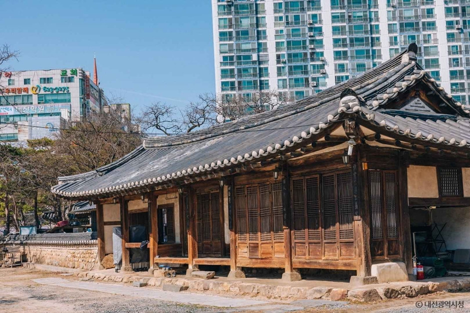 대전 회덕 동춘당 여행 추천 - 로드트립