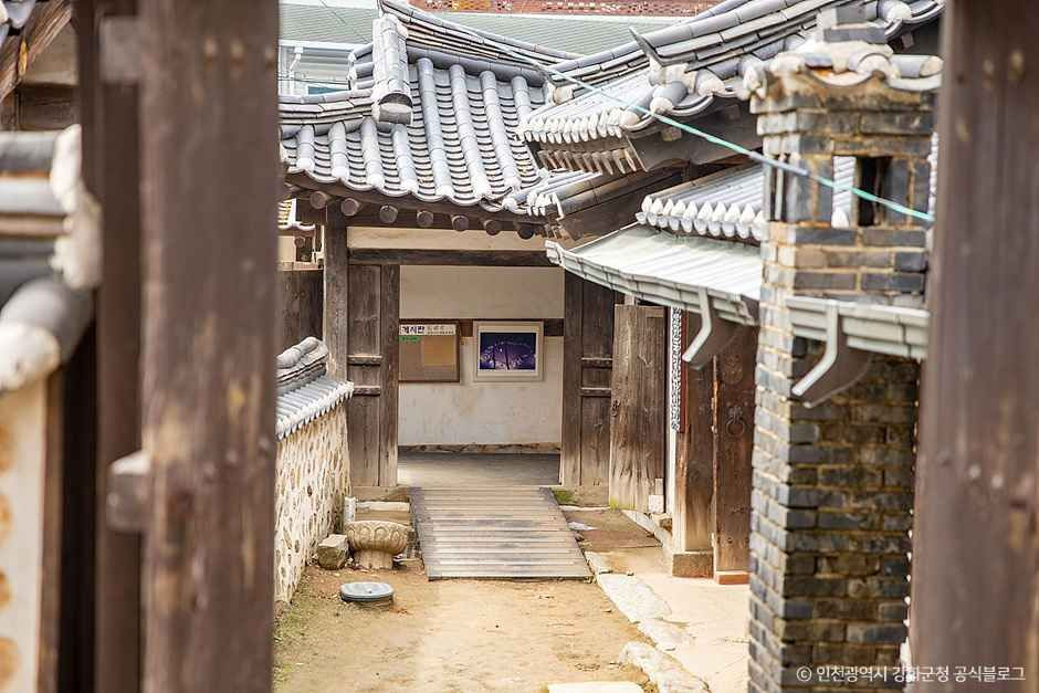 용흥궁 여행 추천 - 로드트립