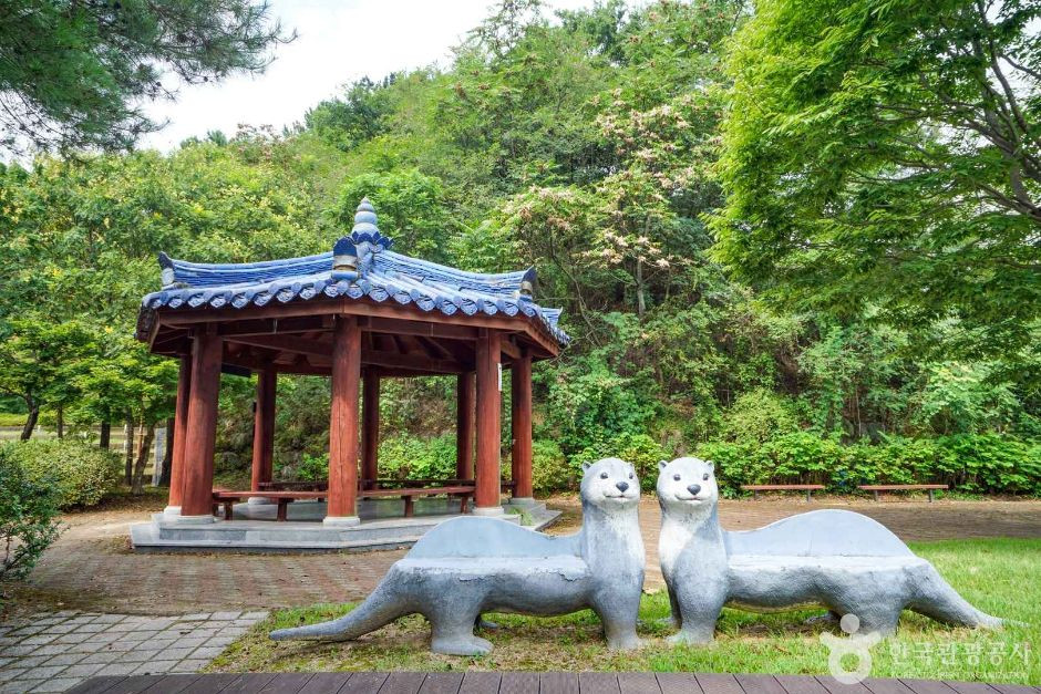 남강댐 노을공원 여행 추천 - 로드트립