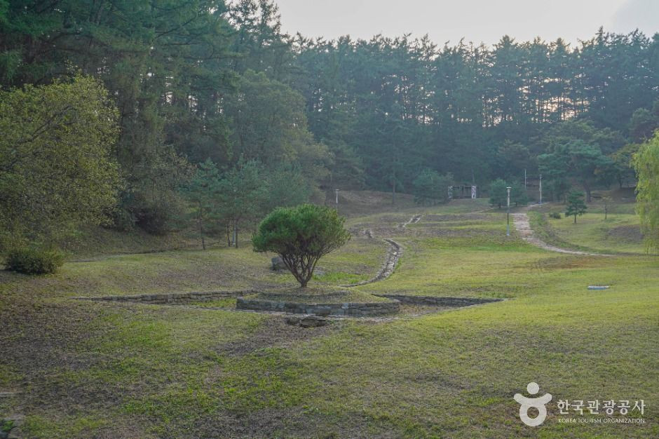 죽주산성 여행 추천 - 로드트립