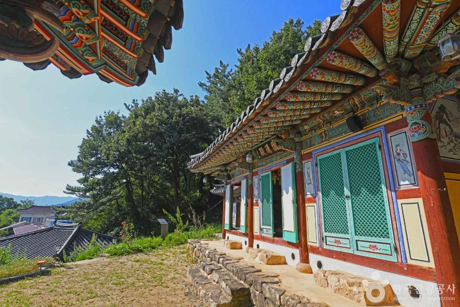 덕음암(남원) 여행 추천 - 로드트립