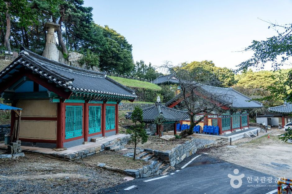 대조사(부여) 여행 추천 - 로드트립