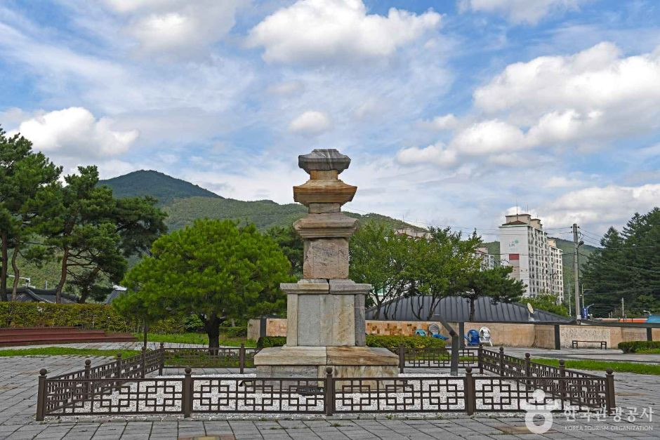 본적사지3층석탑 여행 추천 - 로드트립
