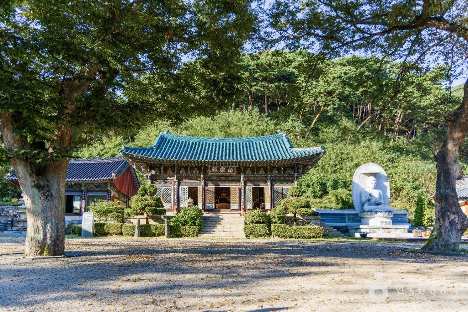 향천사(예산) 여행 추천 - 로드트립