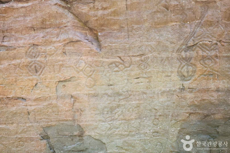 울주 천전리 명문과 암각화 [유네스코 세계유산] 여행 추천 - 로드트립