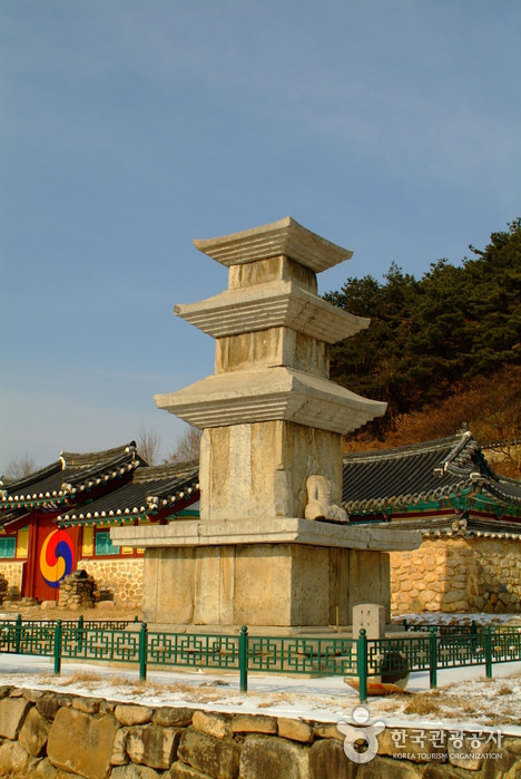 상주 화달리 삼층석탑 여행 추천 - 로드트립