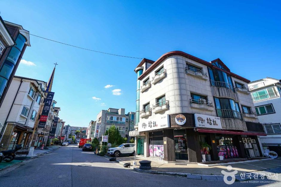 일산 대화동 먹자골목 여행 추천 - 로드트립