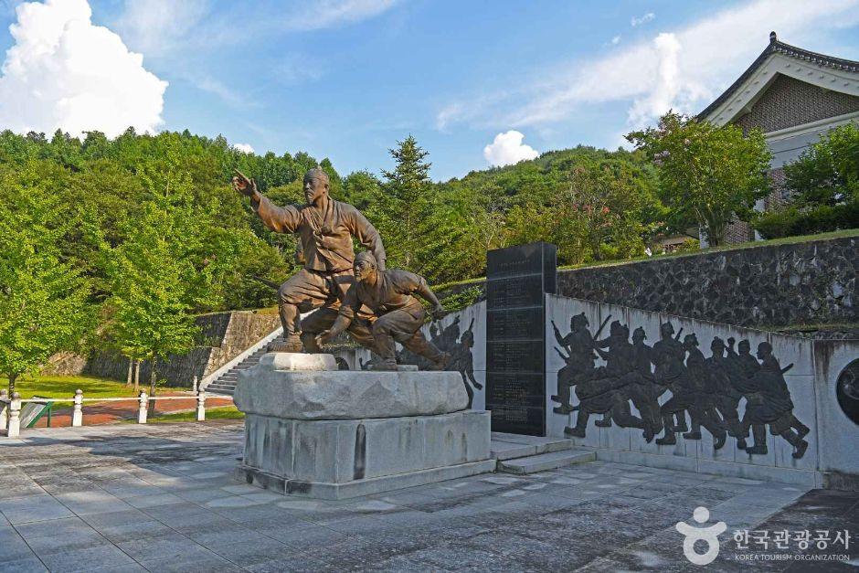 소충사 여행 추천 - 로드트립
