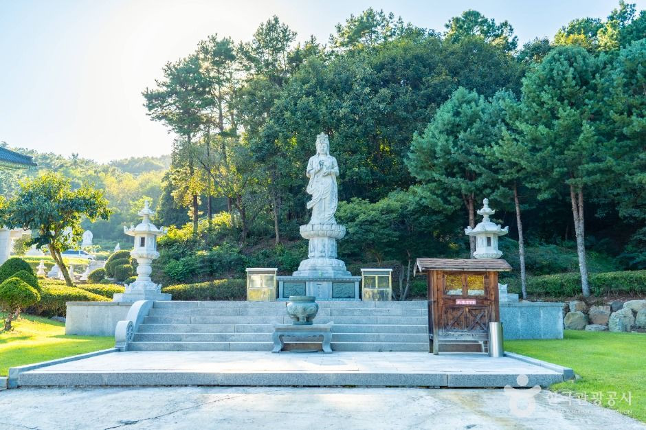 용학사 여행 추천 - 로드트립