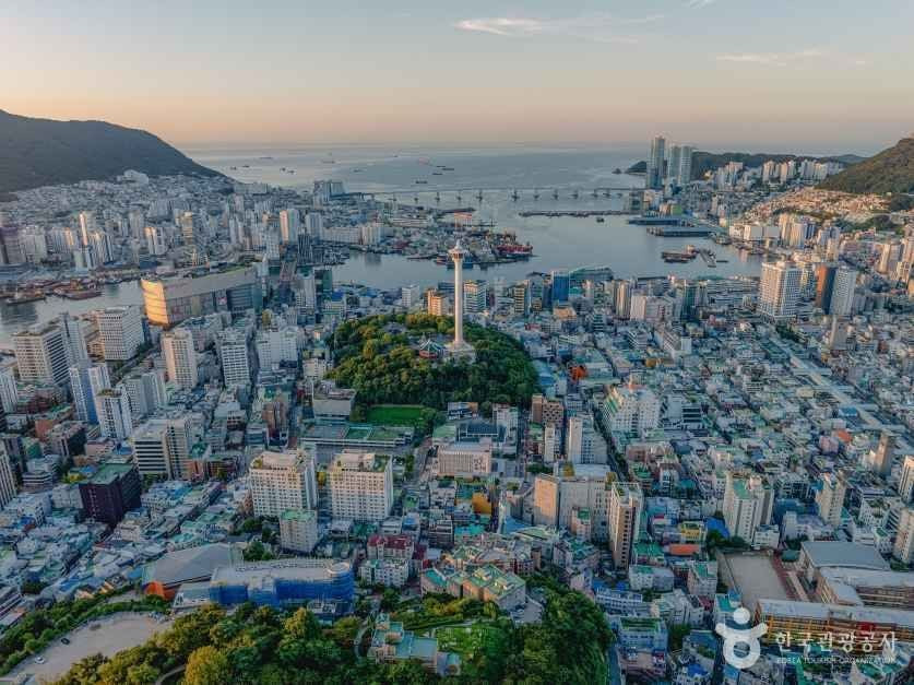용두산공원 여행 추천 - 로드트립