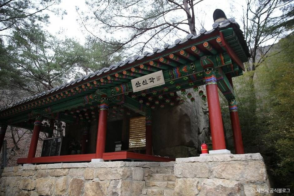 덕주사(제천) 여행 추천 - 로드트립