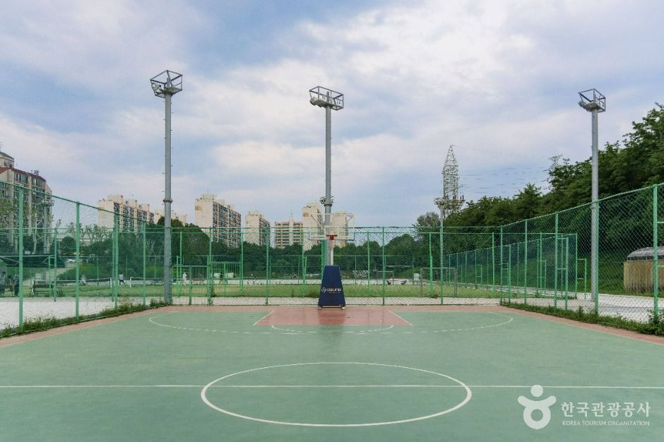 잠실유수지공원 여행 추천 - 로드트립